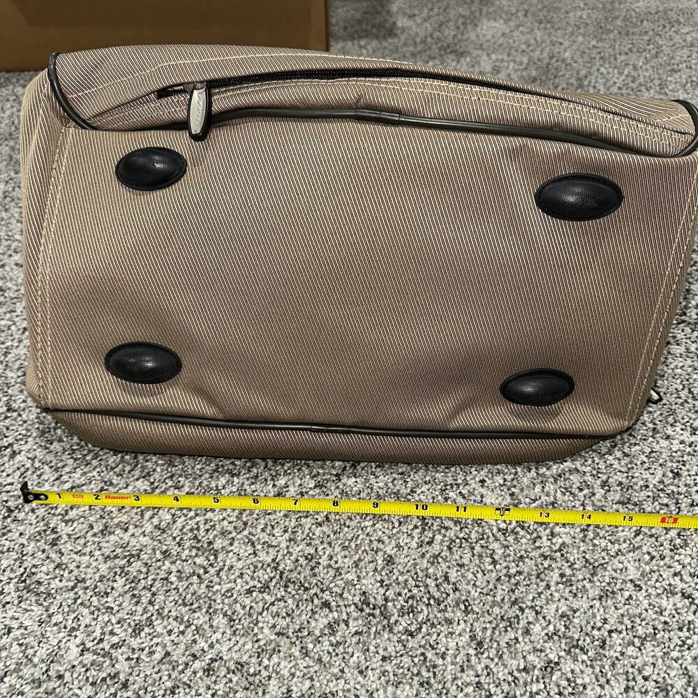 Dockers Tan Messenger Overnight Carry-On Travel Bag, Lots of Storage - Picture 6 of 11